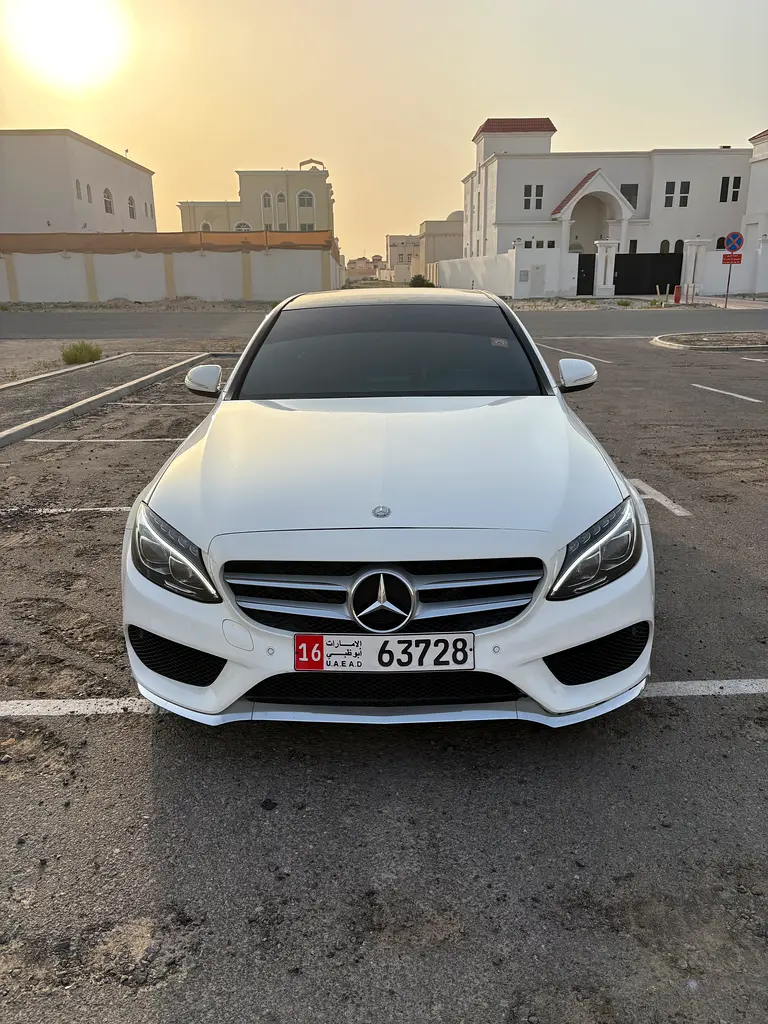 Mercedes-Benz C-Class 2015 — photo 1 of 7
