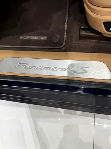 صورة مصغرة 12 لـ 2017 Porsche PANAMERA