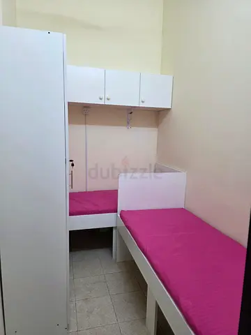 Partition for 2 Keralite Ladies-Behind Metro