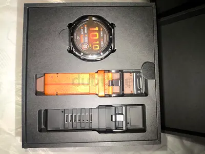 GARMIN Fenix 8 Pro - 51mm, Chestnut leather | Premium AMOLED Multisport GPS Smartwatch | Rugged Desi