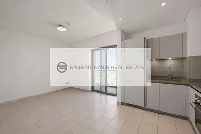 Stylish 2-Bedroom Apartment | Bright & Spacious |