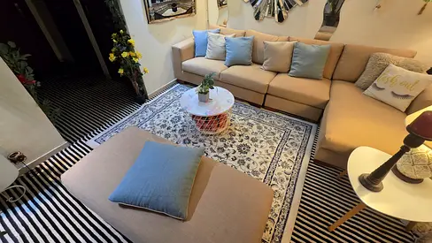 BEAUTIFUL LUXURY HOME CENTER L SHAPE 7 SEATER SOFA SET WITH FOOT STOOL UNDER STOREG ONLY 1000