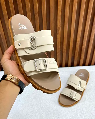 Louboutin slipper for men