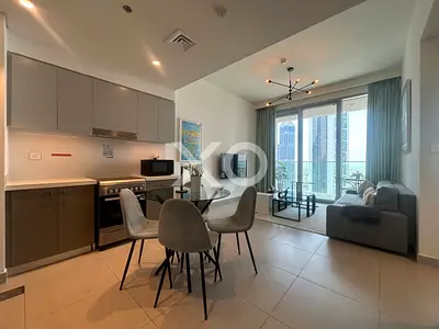 Fully Furnished | High Floor | Vacant Now