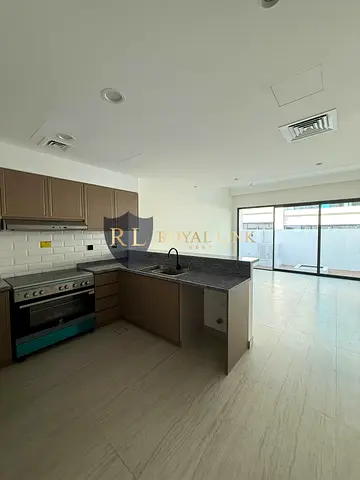 BRAND NEW | 4 BR+MAIDS | SINGLE ROW