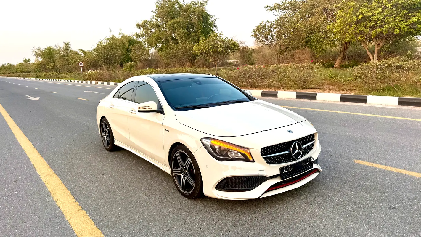 Mercedes-Benz CLA-Class 2018 — photo 1 of 19
