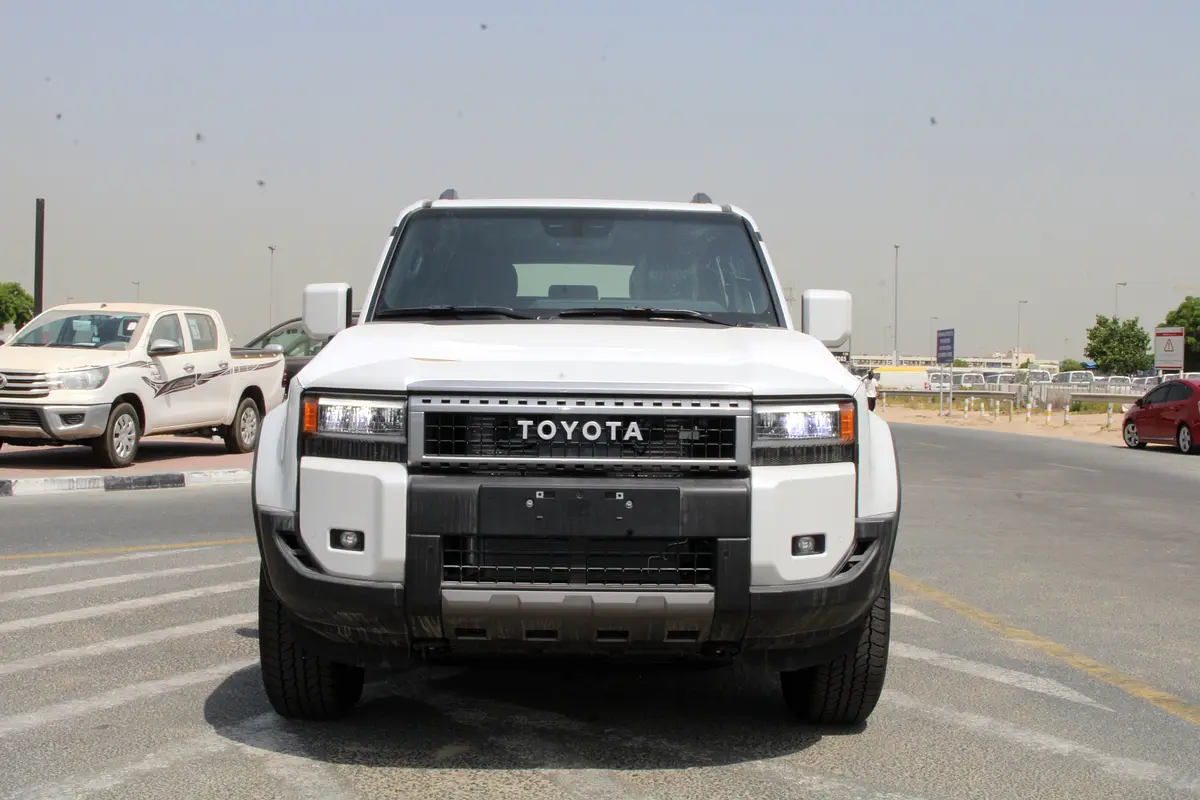 Toyota Prado 2026 — photo 1 of 20