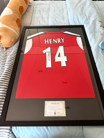 Framed Signed Thierry Henry Arsenal #14 Jersey with Certificate