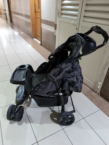 Used Graco standard stroller in ok condition