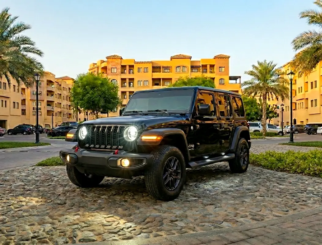 Jeep Wrangler 2024 — photo 1 of 18