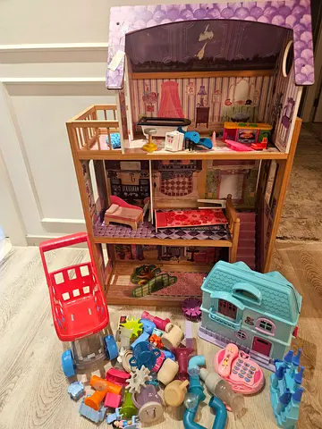 Barby doll house
