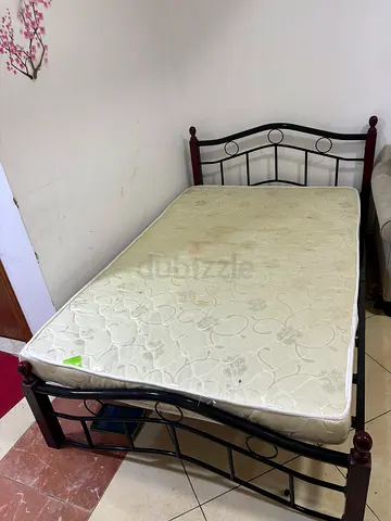 Bed and mattress
