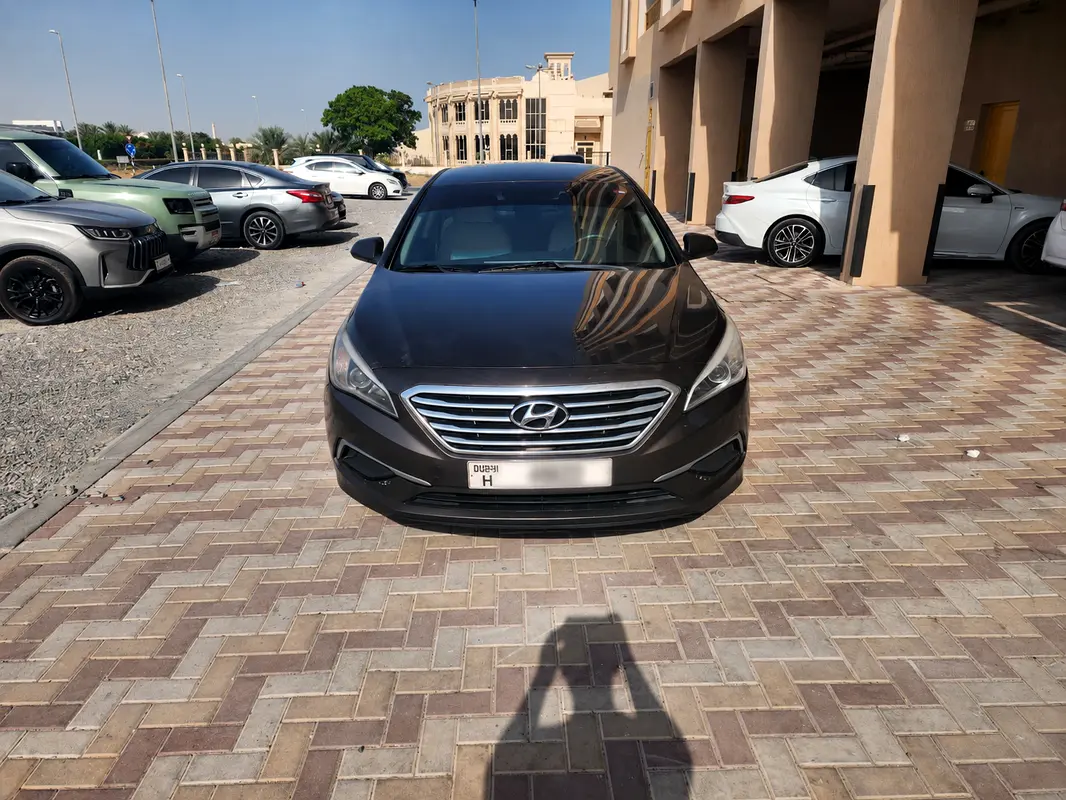 Hyundai Sonata 2017 — photo 1 of 10