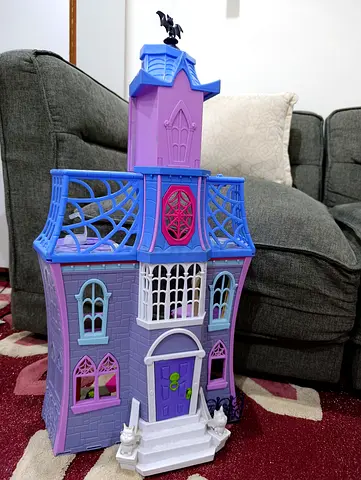 Doll house Halloween