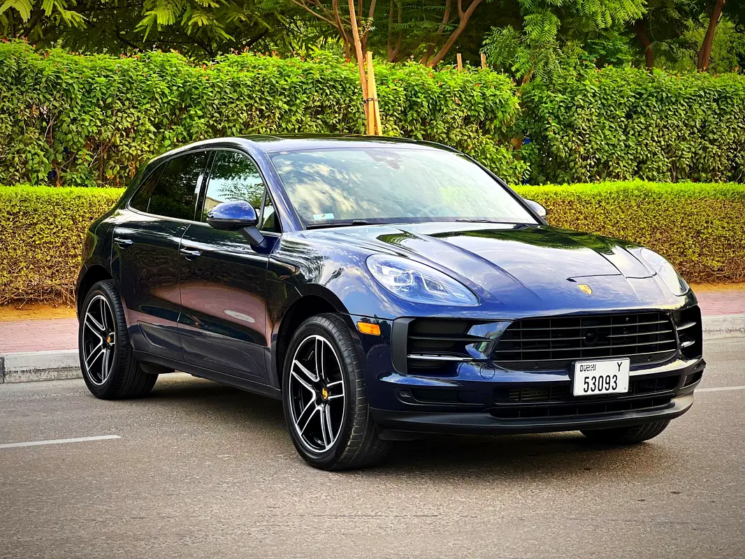 Porsche Macan 2020 — photo 1 of 10