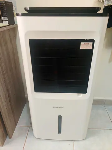Air-conditioning cooler with remote