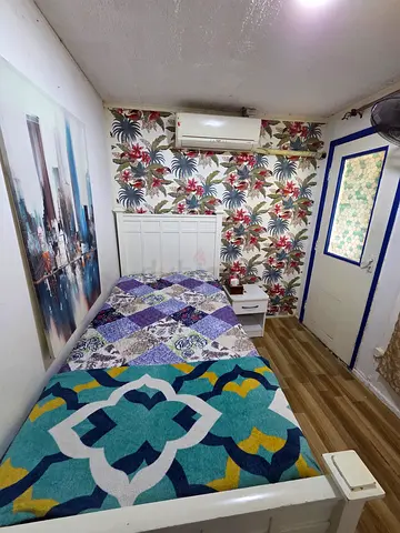 Single Catholic Female Accommodation | Prime Tecom Location