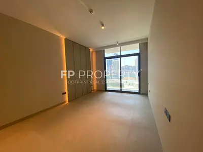 Brand New | Spacious Studio | Flexible Cheqs