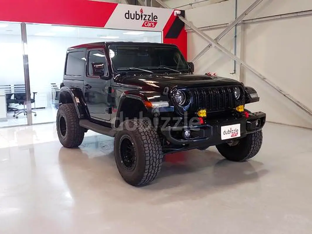 Jeep Wrangler 2025 — photo 1 of 14