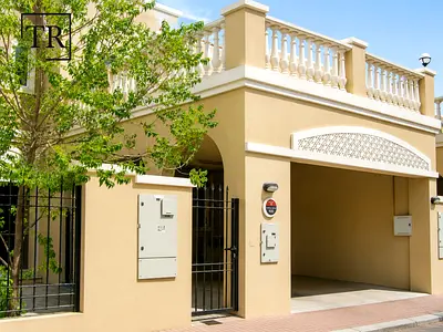 Single Row | Corner Unit | Well Planned | Spacious