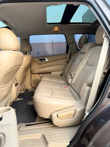 2015 Nissan PATHFINDER 照片 8
