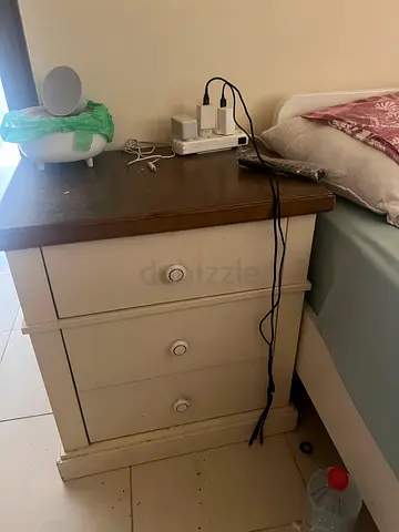 two comods / night stand tables / bed tables