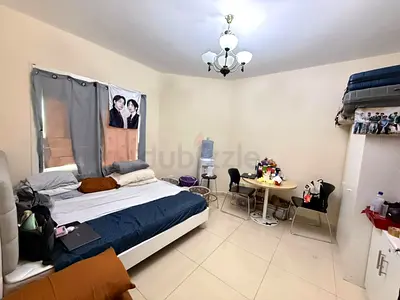 Bedroom Available in Muraqqabat
