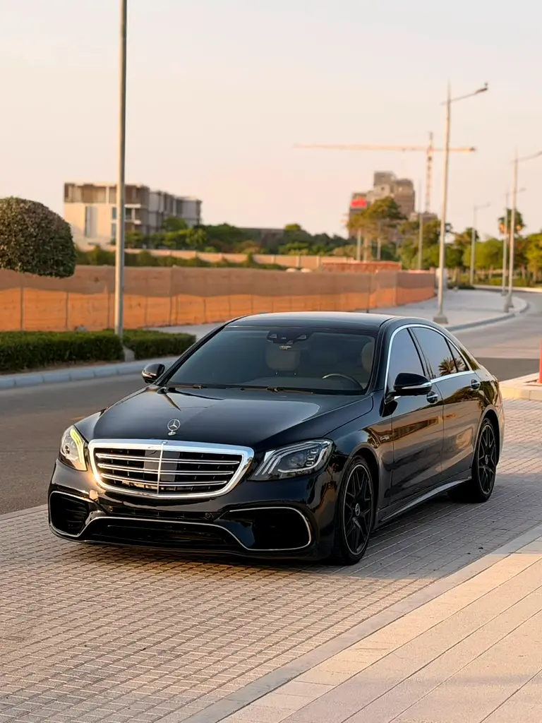 Mercedes-Benz S-Class 2015 — photo 1 of 20