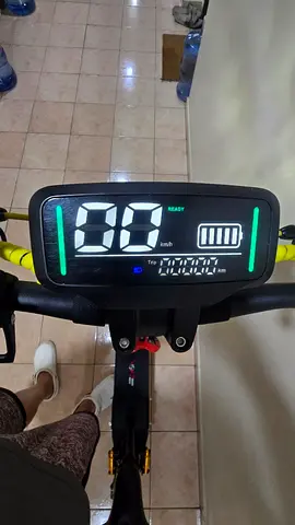 Electric scooter with digital display — used, good condition