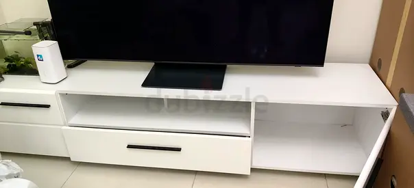 White TV Entertainment Unit / Media Console - Good Condition