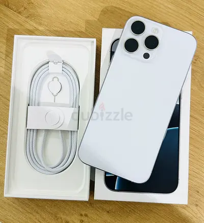 iPhone 16 Pro Max, White Titanium, 256GB– Mint Condition with Box  Cable