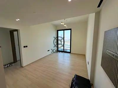 Classy 2 BR | High Floor | Ready to Move