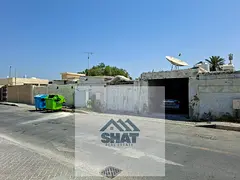 for sale house with three official government electricity meters. Investment opportunity with a high