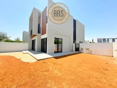 END CORNER 4BR+MAID VILLA FACING TO PARK JUST 189,999 AED