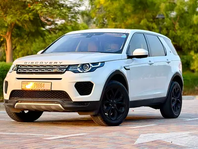 VERY LOW MILEAGE, FULL DEALER SERVICE HISTORY, LIKE BRAND NEW, GCC SPECS DISCOVERY SPORT HSE 4WD