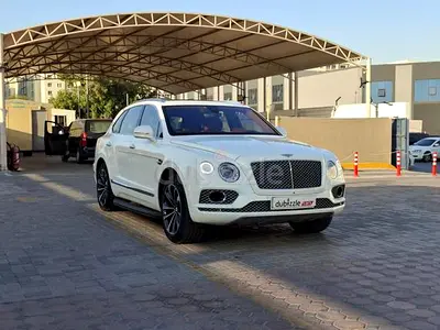 AED 8297/month | 2017 Bentley Bentayga  | GCC Specs | Ref#418995