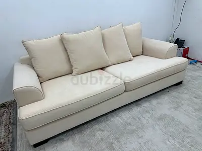Like new condition the one brand Kingston 3 seater sofa