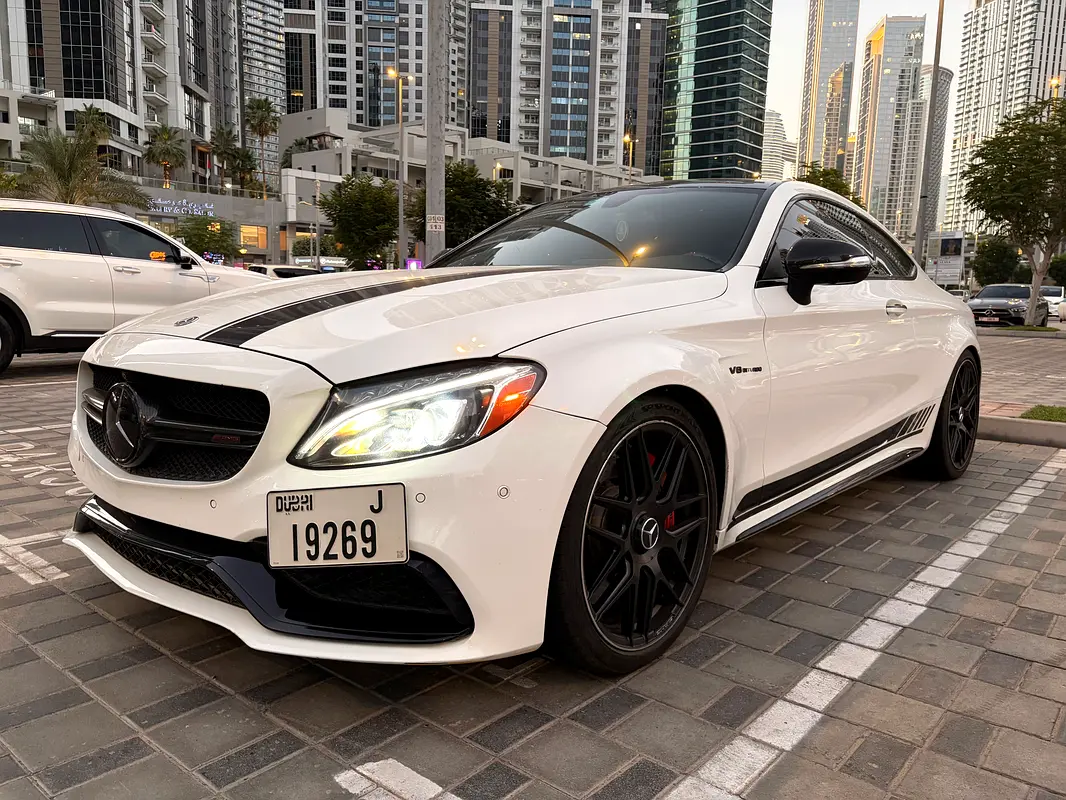 Mercedes-Benz C-Class 2017 — photo 1 of 15
