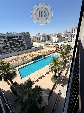 Modern & LuxuriousUpscale 1BR in Architectural MasterpieceLuxury 1-Bedroom in Prestigious High-Rise