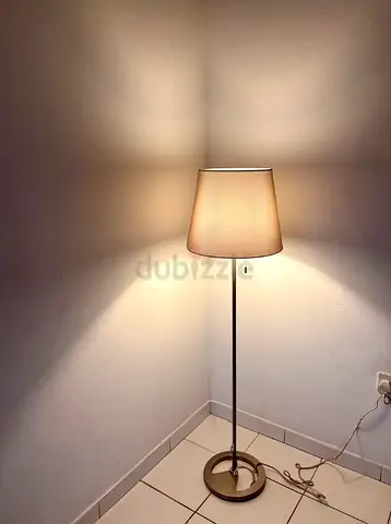 Floor lamp Ikea with fabric shade in good working condition