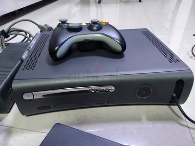 Xbox 360 with loaded 145 games