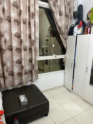 FULLY FURNISHED EXECUTIVE BEDSPACE FOR INDIANS