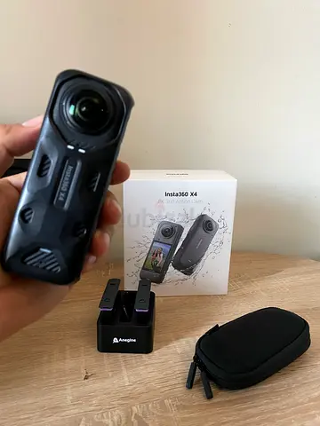 Insta 360 x4
