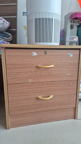 Bed side table