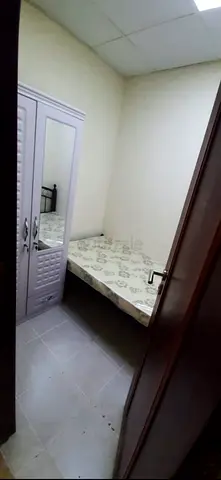 Direct from owner discovery Gardens couple and single partition next to gardens metro station