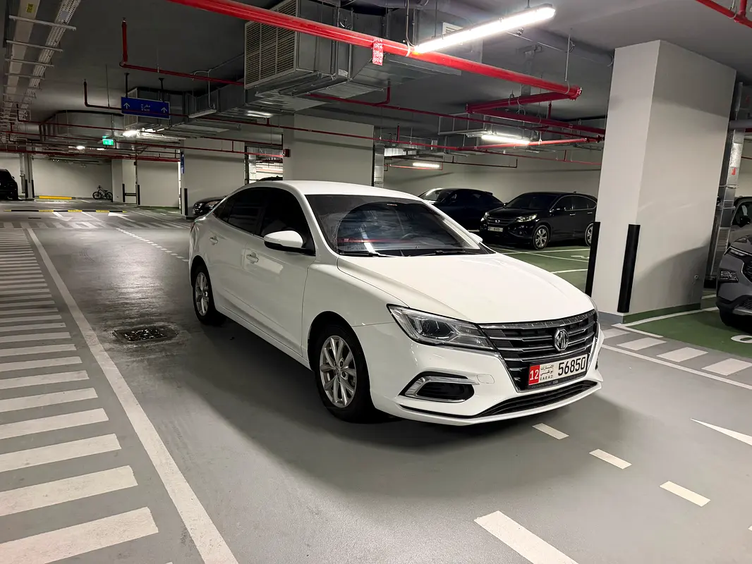 MG MG5 2021 — photo 1 of 6