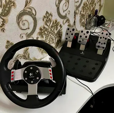 Logitech Driving Force G27 Wheel and Pedals - Good Condition
