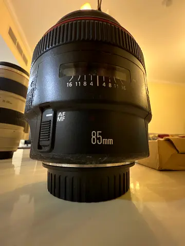 Canon EF 85mm f/1.2 L mkii Prime Lens