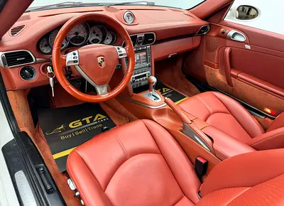 صورة 7 لـ 2006 Porsche 911