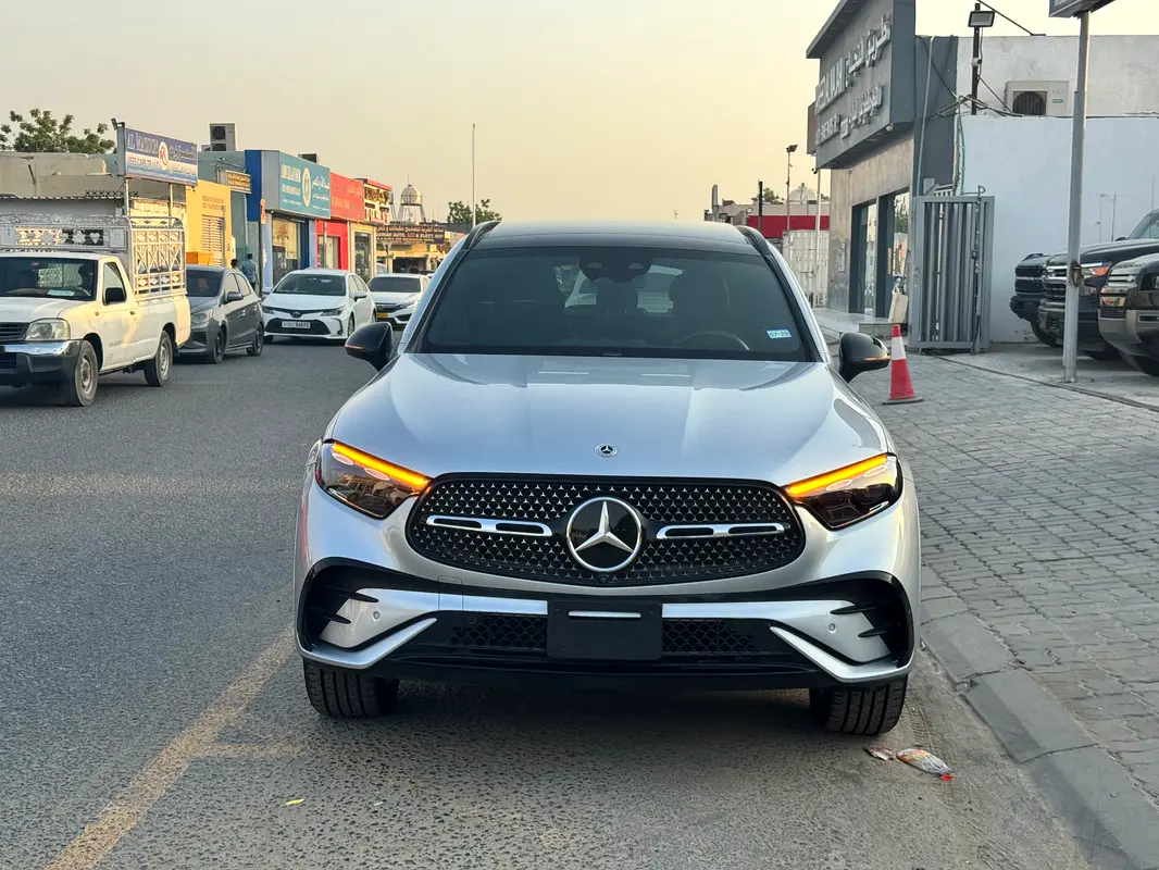 Mercedes-Benz GLC-Class 2023 — photo 1 of 20